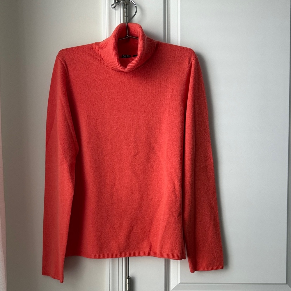 Saks 5th Ave 100% Cashmere Coral Turtleneck Sweater